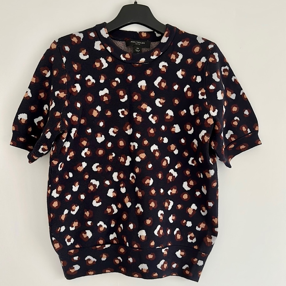 Ann Taylor Sweater Tee Flower Print Size XSP